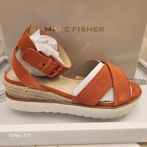 Marc Fisher "Jovana" Orange Suede Sandals. NIB. Size 7 Wide